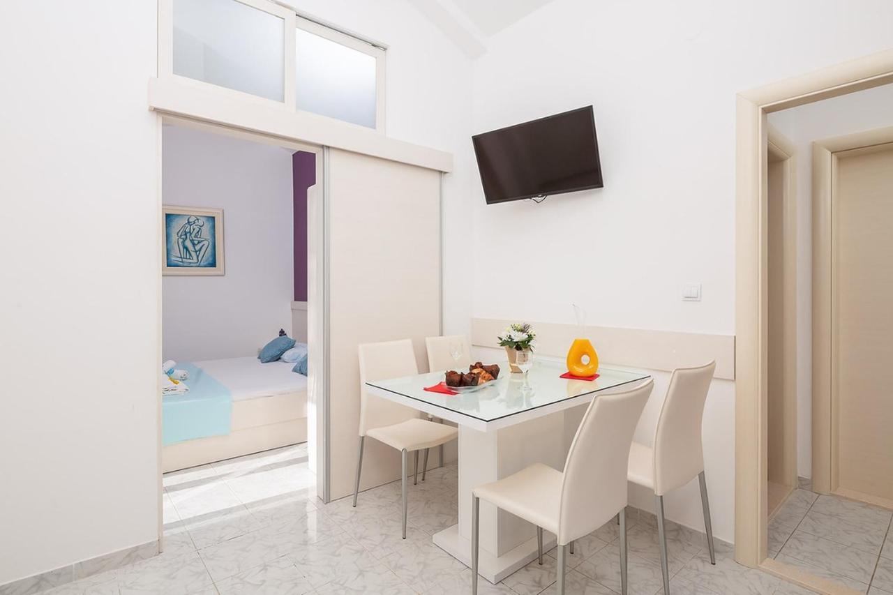 Apartmani Kastelancic Podstrana Exterior photo