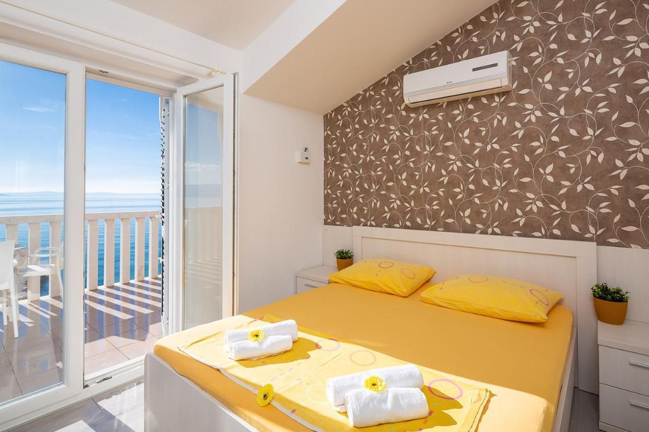Apartmani Kastelancic Podstrana Exterior photo
