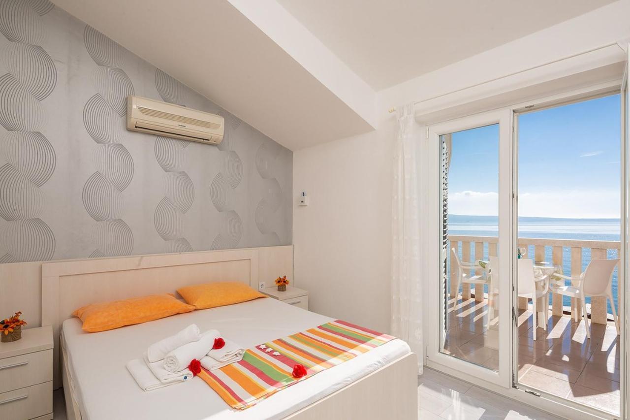 Apartmani Kastelancic Podstrana Exterior photo